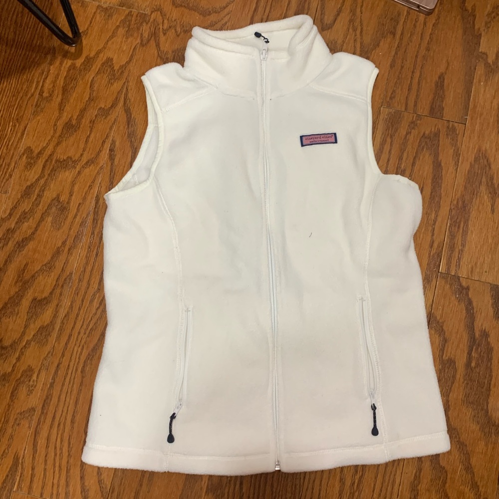Vineyard vines vest